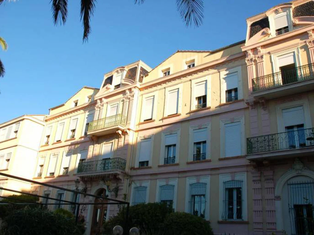 Armenian Home Saint-Raphaël - Retirement home French Riviera